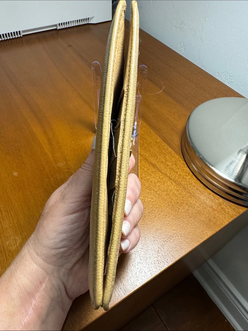 CHANEL Beige Leather CC Vintage Card holder